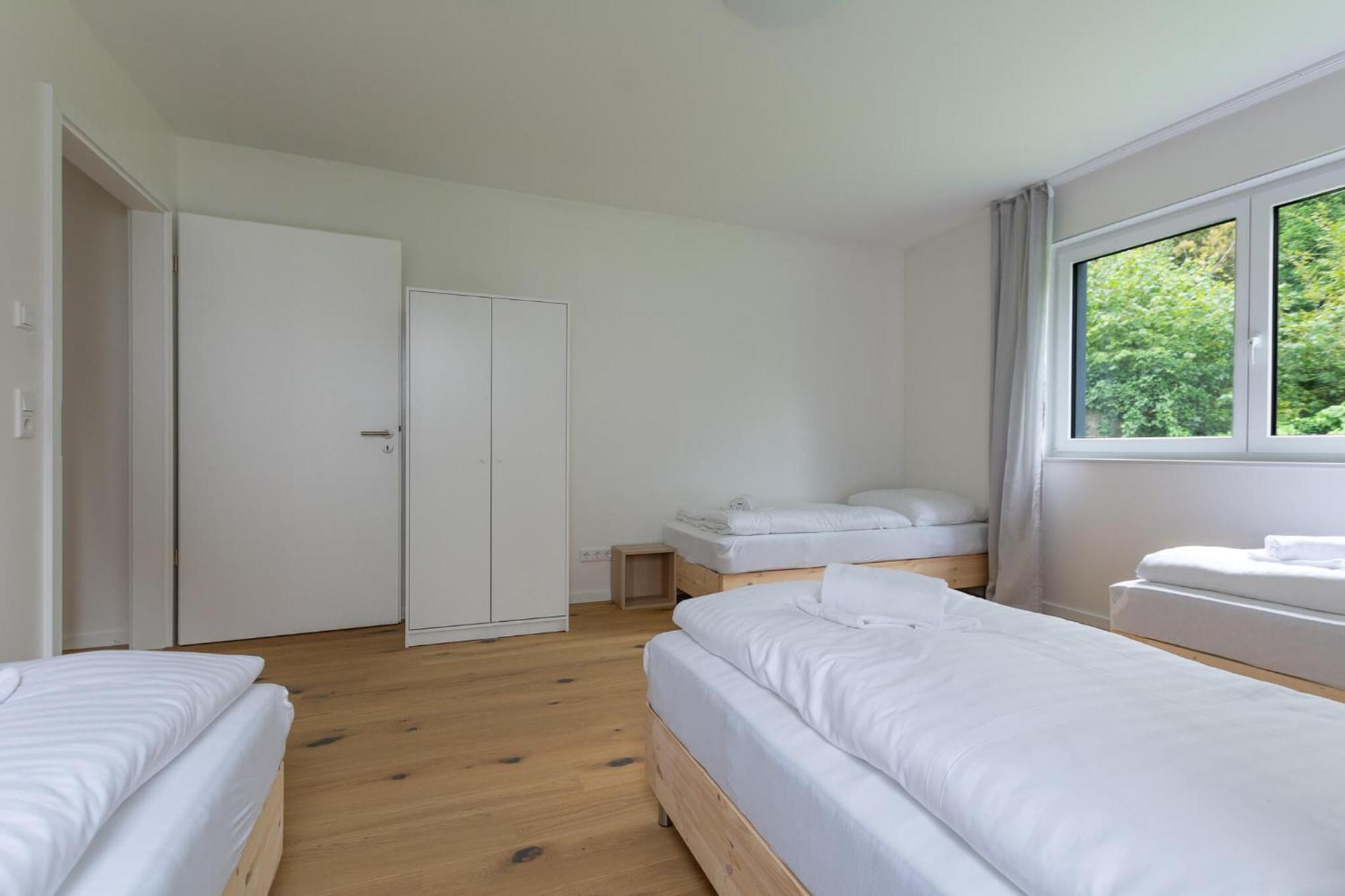 T&K Apartments - Bergisch Gladbach - 7 Comfortable Apartments - 20 Min To Fair Messe Cologne 외부 사진
