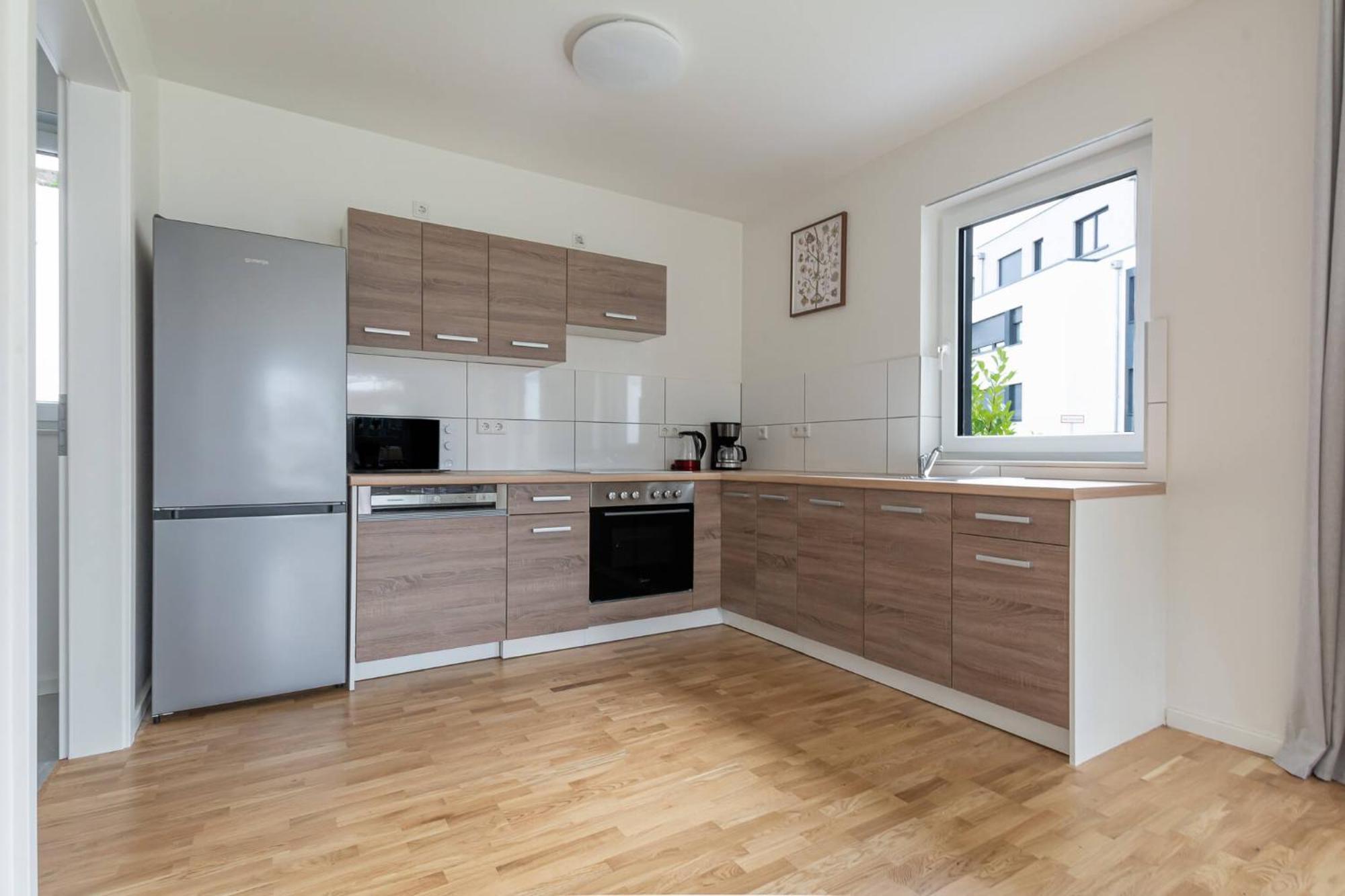 T&K Apartments - Bergisch Gladbach - 7 Comfortable Apartments - 20 Min To Fair Messe Cologne 외부 사진